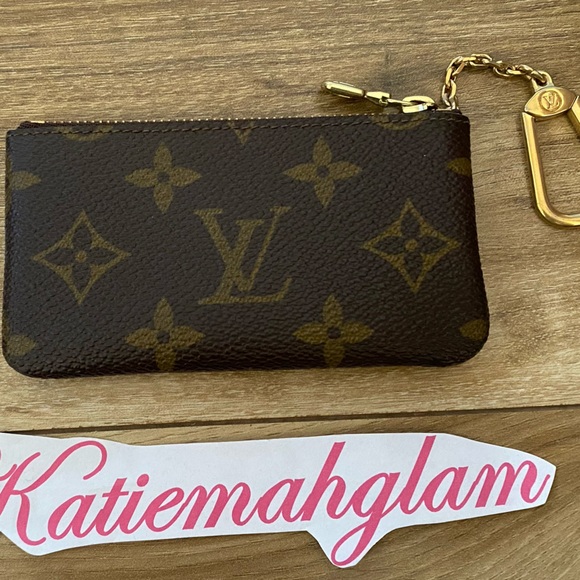 Sold - Picture 1 of 11